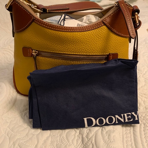 Purse - Picture 3 of 3